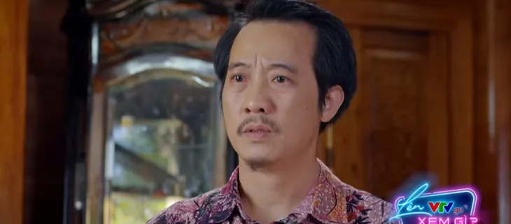 Lối về miền hoa - Tập 14: Ông Lâm đau lòng khi biết Lợi là kẻ lừa đảo - Ảnh 1. Lối về miền hoa - Tập 14: Ông Lâm đau lòng khi biết Lợi là kẻ lừa đảo - Ảnh 1.