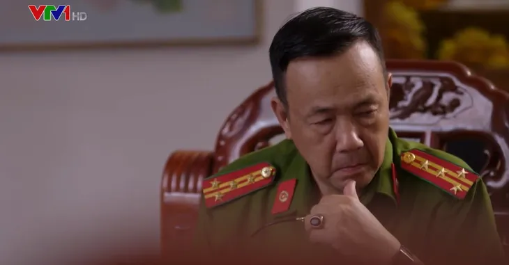 Bão ngầm - Tập 13: Hải Triều phát hiện ra Hạ Lam không yêu tay chủ vũ trường - Ảnh 7. Bão ngầm - Tập 13: Hải Triều phát hiện ra Hạ Lam không yêu tay chủ vũ trường - Ảnh 7.