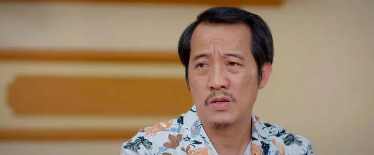 Lối về miền hoa: Loạt áo hoa chất chơi của chú Lâm và Linh nấm - Ảnh 8. Lối về miền hoa: Loạt áo hoa chất chơi của chú Lâm và Linh nấm - Ảnh 8.