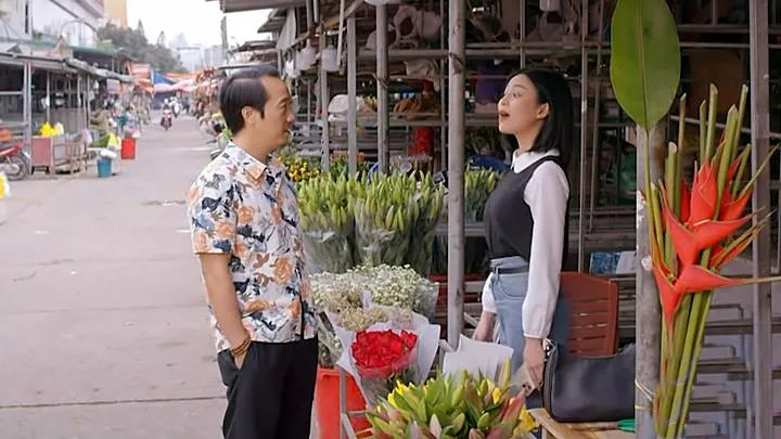 Lối về miền hoa: Loạt áo hoa chất chơi của chú Lâm và Linh nấm - Ảnh 11. Lối về miền hoa: Loạt áo hoa chất chơi của chú Lâm và Linh nấm - Ảnh 11.