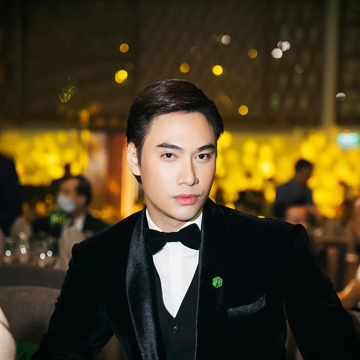 Quốc Trường, Quang Vinh, Lý Quí Khánh diện vest đen đo độ lịch lãm - Ảnh 4. Quốc Trường, Quang Vinh, Lý Quí Khánh diện vest đen đo độ lịch lãm - Ảnh 4.