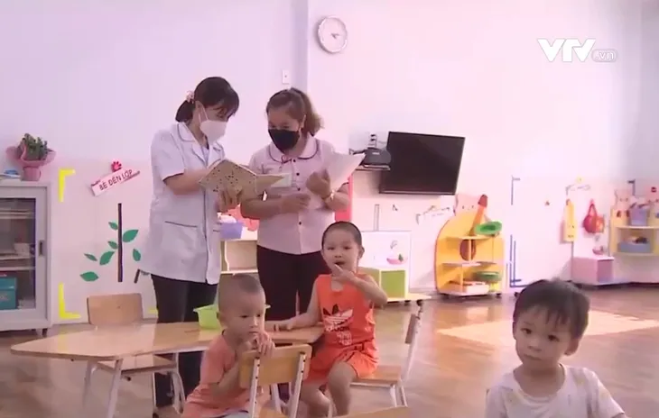 TP Hồ Chí Minh khát nhân viên y tế trường học - Ảnh 1.