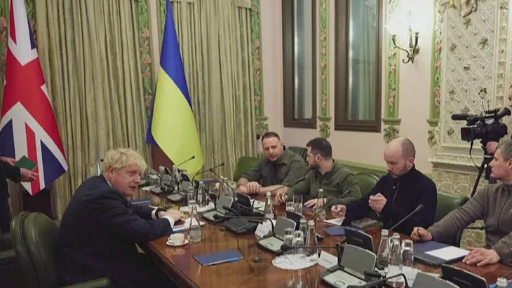 Anh cam kết viện trợ vũ khí cho Ukraine - Ảnh 1. Anh cam kết viện trợ vũ khí cho Ukraine - Ảnh 1.