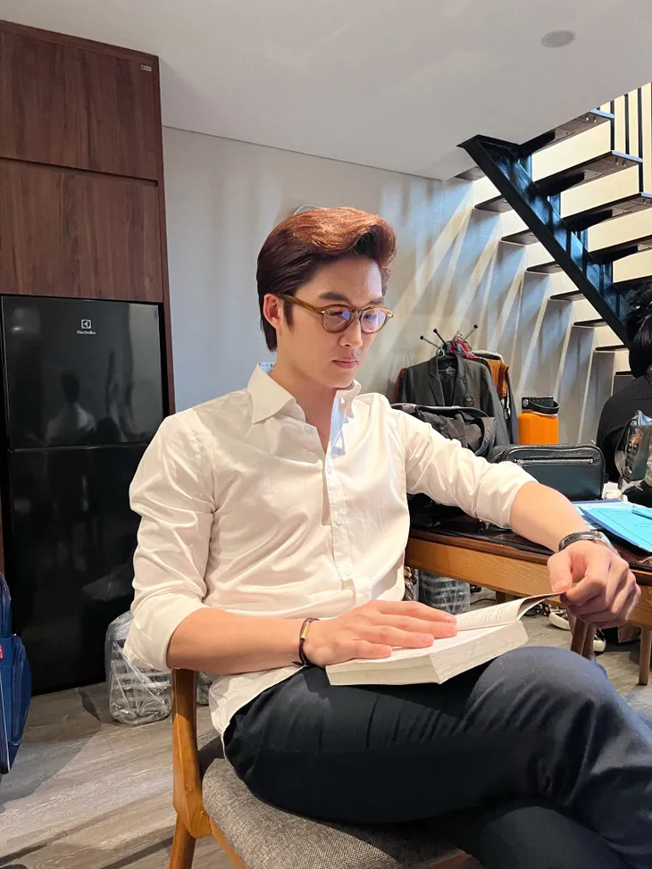 Hậu trường Thương ngày nắng về: Huyền Lizzie cười cực tươi bên mẹ ruột - Ảnh 10. Hậu trường Thương ngày nắng về: Huyền Lizzie cười cực tươi bên mẹ ruột - Ảnh 10.