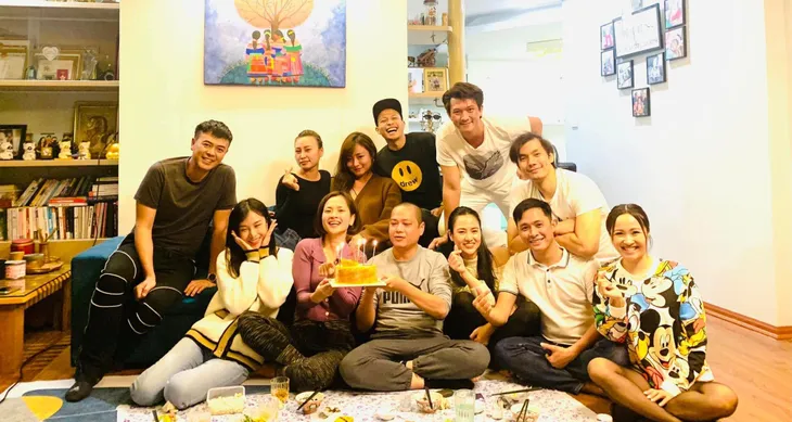Anh có phải đàn ông không? đóng máy, một đám cưới được hé lộ? - Ảnh 9. Anh có phải đàn ông không? đóng máy, một đám cưới được hé lộ? - Ảnh 9.