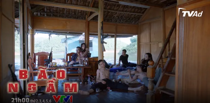 Bão ngầm - Tập 35: Hải Triều tóm gọn băng đảng sát hại Toàn khỉ đốm - Ảnh 5. Bão ngầm - Tập 35: Hải Triều tóm gọn băng đảng sát hại Toàn khỉ đốm - Ảnh 5.