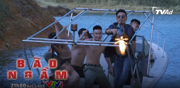 Bão ngầm - Tập 35: Hải Triều tóm gọn băng đảng sát hại Toàn khỉ đốm - Ảnh 6. Bão ngầm - Tập 35: Hải Triều tóm gọn băng đảng sát hại Toàn khỉ đốm - Ảnh 6.