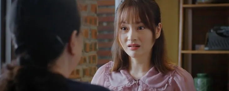 Thương ngày nắng về 2 - Tập 5: Vân Trang bật khóc nức nở khi bị mẹ đẻ xúc phạm - Ảnh 7. Thương ngày nắng về 2 - Tập 5: Vân Trang bật khóc nức nở khi bị mẹ đẻ xúc phạm - Ảnh 7.