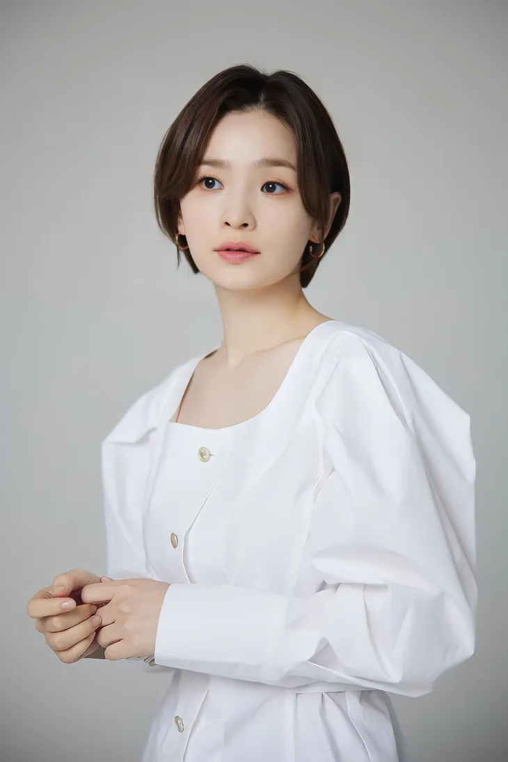 Sao phim Ba mươi chín nói về lý do khóc trong đám cưới của Son Ye Jin - Hyun Bin - Ảnh 1. Sao phim Ba mươi chín nói về lý do khóc trong đám cưới của Son Ye Jin - Hyun Bin - Ảnh 1.