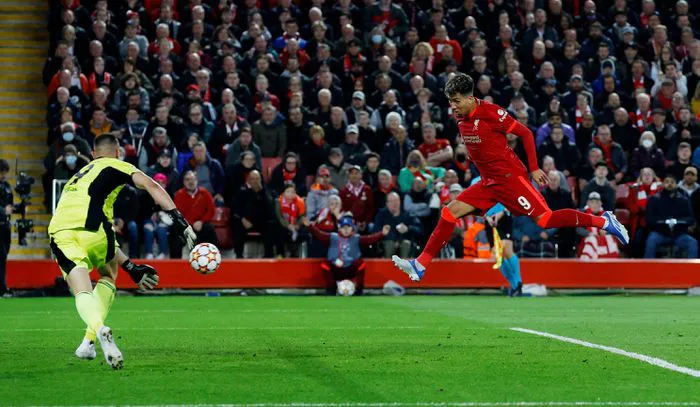 UEFA Champions League | Liverpool thót tim trước Benfica - Ảnh 3. UEFA Champions League | Liverpool thót tim trước Benfica - Ảnh 3.