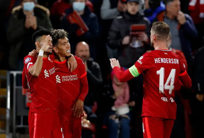 UEFA Champions League | Liverpool thót tim trước Benfica - Ảnh 5. UEFA Champions League | Liverpool thót tim trước Benfica - Ảnh 5.