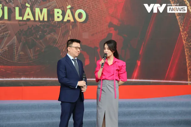 Điểm hẹn người làm báo: Chương trình đặc biệt của VTV tại Hội báo toàn quốc 2022 - Ảnh 1. Điểm hẹn người làm báo: Chương trình đặc biệt của VTV tại Hội báo toàn quốc 2022 - Ảnh 1.