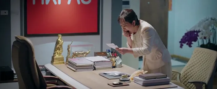 Thương ngày nắng về: Diễn xuất đỉnh của 2 mẹ con khiến khán giả khóc hết nước mắt - Ảnh 9. Thương ngày nắng về: Diễn xuất đỉnh của 2 mẹ con khiến khán giả khóc hết nước mắt - Ảnh 9.