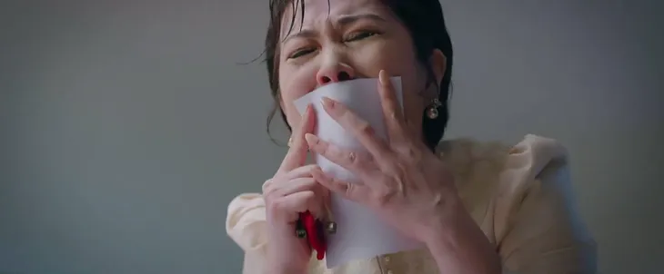 Thương ngày nắng về: Diễn xuất đỉnh của 2 mẹ con khiến khán giả khóc hết nước mắt - Ảnh 10. Thương ngày nắng về: Diễn xuất đỉnh của 2 mẹ con khiến khán giả khóc hết nước mắt - Ảnh 10.