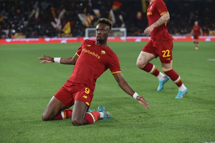Tứ kết lượt về Conference League: AS Roma đối đầu Leicester City ở bán kết - Ảnh 2. Tứ kết lượt về Conference League: AS Roma đối đầu Leicester City ở bán kết - Ảnh 2.