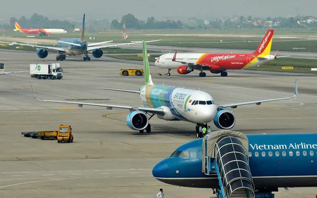Sau đề xuất nới giá trần, giá vé máy bay có tăng cao? - Ảnh 1. Sau đề xuất nới giá trần, giá vé máy bay có tăng cao? - Ảnh 1.
