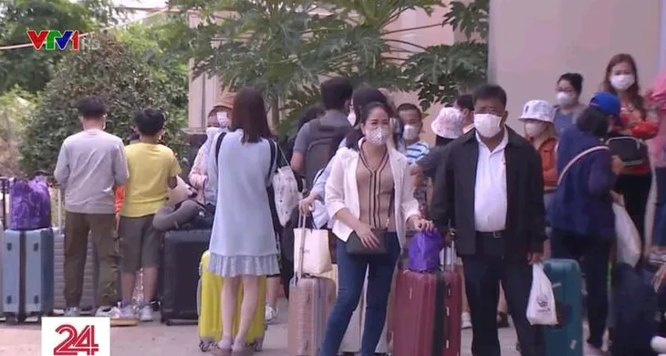 Kiên Giang đón hàng nghìn du khách Campuchia - Ảnh 1. Kiên Giang đón hàng nghìn du khách Campuchia - Ảnh 1.