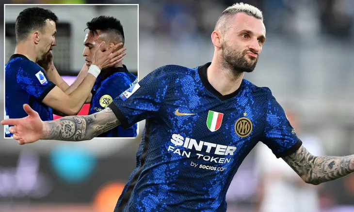 2 đội bóng thành Milan đều giành chiến thắng - Ảnh 1. 2 đội bóng thành Milan đều giành chiến thắng - Ảnh 1.