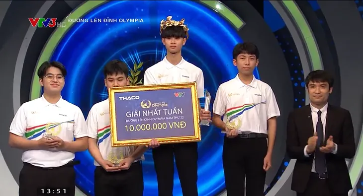 Chàng trai thi Đường lên đỉnh Olympia vì đam mê nhưng lại giành vòng nguyệt quế với số điểm khủng - Ảnh 2. Chàng trai thi Đường lên đỉnh Olympia vì đam mê nhưng lại giành vòng nguyệt quế với số điểm khủng - Ảnh 2.