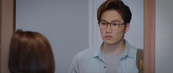 Thương ngày nắng về - Tập 7: Sếp Trang ngất xỉu trong vòng tay của Duy - Ảnh 2. Thương ngày nắng về - Tập 7: Sếp Trang ngất xỉu trong vòng tay của Duy - Ảnh 2.