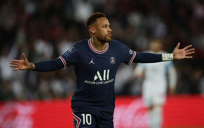 Paris Saint Germain chạm một tay vào chức vô địch Ligue 1 - Ảnh 1. Paris Saint Germain chạm một tay vào chức vô địch Ligue 1 - Ảnh 1.