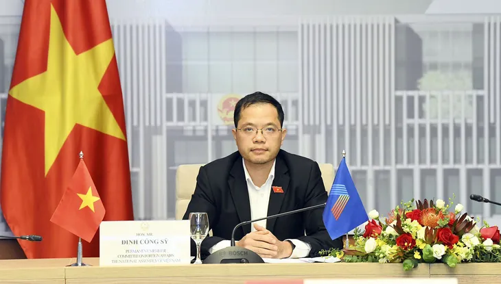 Chuyến thăm Việt Nam của Chủ tịch Hạ viện Ấn Độ góp phần tăng cường quan hệ chiến lược 2 nước - Ảnh 1. Chuyến thăm Việt Nam của Chủ tịch Hạ viện Ấn Độ góp phần tăng cường quan hệ chiến lược 2 nước - Ảnh 1.