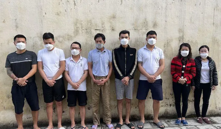 Đánh sập đường dây đánh bạc hơn 10 tỷ đồng - Ảnh 1. Đánh sập đường dây đánh bạc hơn 10 tỷ đồng - Ảnh 1.