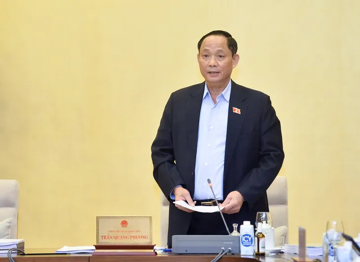 Bảo vệ người thầy thuốc trước nguy cơ vi phạm y đức, thương mại hóa chăm sóc y tế - Ảnh 3. Bảo vệ người thầy thuốc trước nguy cơ vi phạm y đức, thương mại hóa chăm sóc y tế - Ảnh 3.