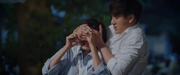 Thương ngày nắng về 2 - Tập 9: Bà Nga hết giận Trang, Vân Vân trao nụ hôn đầu cho Bách - Ảnh 15. Thương ngày nắng về 2 - Tập 9: Bà Nga hết giận Trang, Vân Vân trao nụ hôn đầu cho Bách - Ảnh 15.