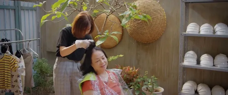 Thương ngày nắng về 2 - Tập 9: Bà Nga hết giận Trang, Vân Vân trao nụ hôn đầu cho Bách - Ảnh 9. Thương ngày nắng về 2 - Tập 9: Bà Nga hết giận Trang, Vân Vân trao nụ hôn đầu cho Bách - Ảnh 9.