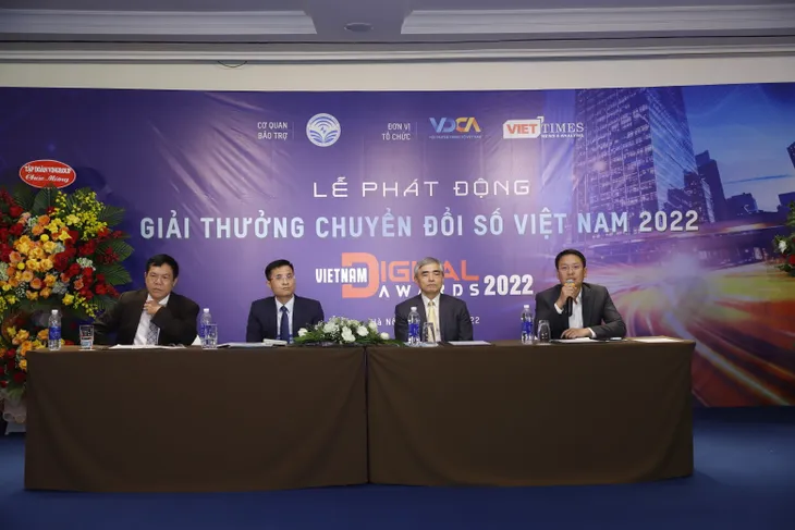 Giải thưởng Chuyển đổi số Việt Nam 2022: Thêm hạng mục vinh danh sản phẩm, dịch vụ, giải pháp nước ngoài - Ảnh 4. Giải thưởng Chuyển đổi số Việt Nam 2022: Thêm hạng mục vinh danh sản phẩm, dịch vụ, giải pháp nước ngoài - Ảnh 4.
