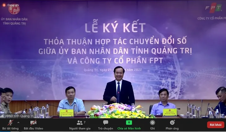 UBND tỉnh Quảng Trị và FPT hợp tác chuyển đổi số đến năm 2025 - Ảnh 1. UBND tỉnh Quảng Trị và FPT hợp tác chuyển đổi số đến năm 2025 - Ảnh 1.