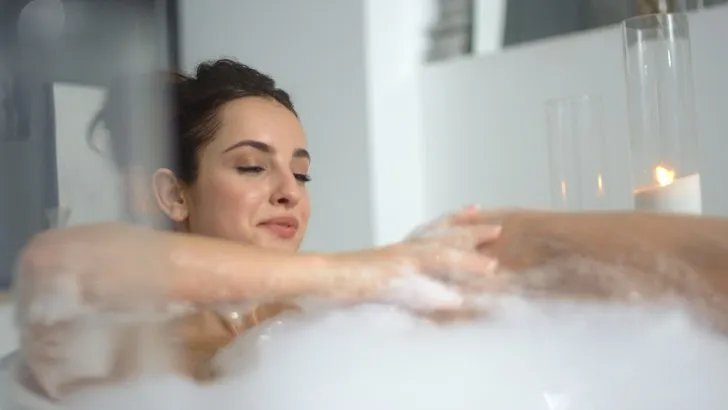 Điều gì sẽ xảy ra nếu bạn tắm mỗi ngày? - Ảnh 5. Điều gì sẽ xảy ra nếu bạn tắm mỗi ngày? - Ảnh 5.