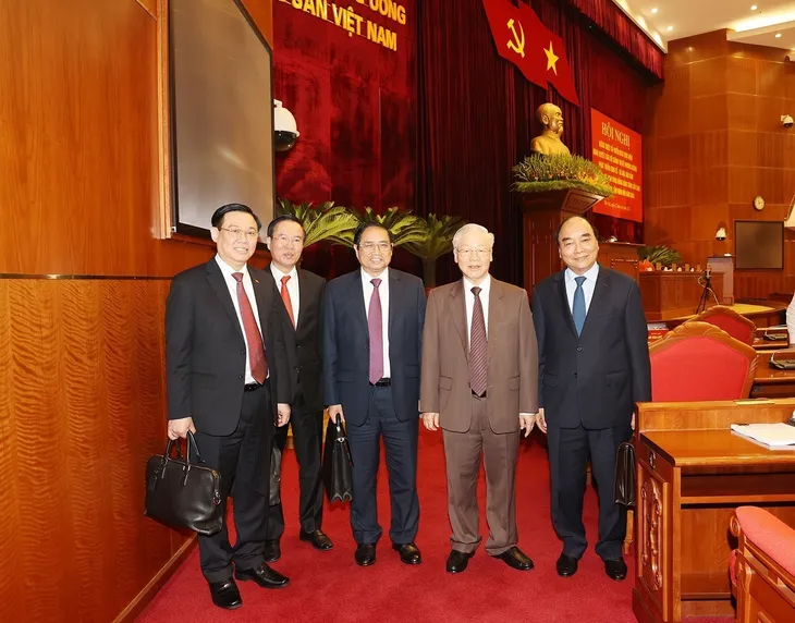 Toàn văn bài Phát biểu của Tổng Bí thư Nguyễn Phú Trọng tại Hội nghị quán triệt, triển khai Nghị quyết 13 - Ảnh 3. Toàn văn bài Phát biểu của Tổng Bí thư Nguyễn Phú Trọng tại Hội nghị quán triệt, triển khai Nghị quyết 13 - Ảnh 3.