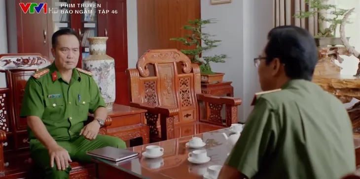 Bão ngầm - Tập 46: Hải Triều được minh oan, Hạ Lam khiến bác sĩ Hùng si mê - Ảnh 2. Bão ngầm - Tập 46: Hải Triều được minh oan, Hạ Lam khiến bác sĩ Hùng si mê - Ảnh 2.