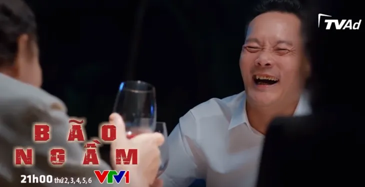 Bão ngầm - Tập 46: Lão Tuất tung tin đồn Hải Triều nghiện ma túy nặng - Ảnh 4. Bão ngầm - Tập 46: Lão Tuất tung tin đồn Hải Triều nghiện ma túy nặng - Ảnh 4.
