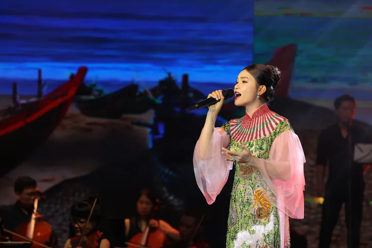Phạm Phương Thảo thăng hoa trong Con đường âm nhạc - Ảnh 5. Phạm Phương Thảo thăng hoa trong Con đường âm nhạc - Ảnh 5.