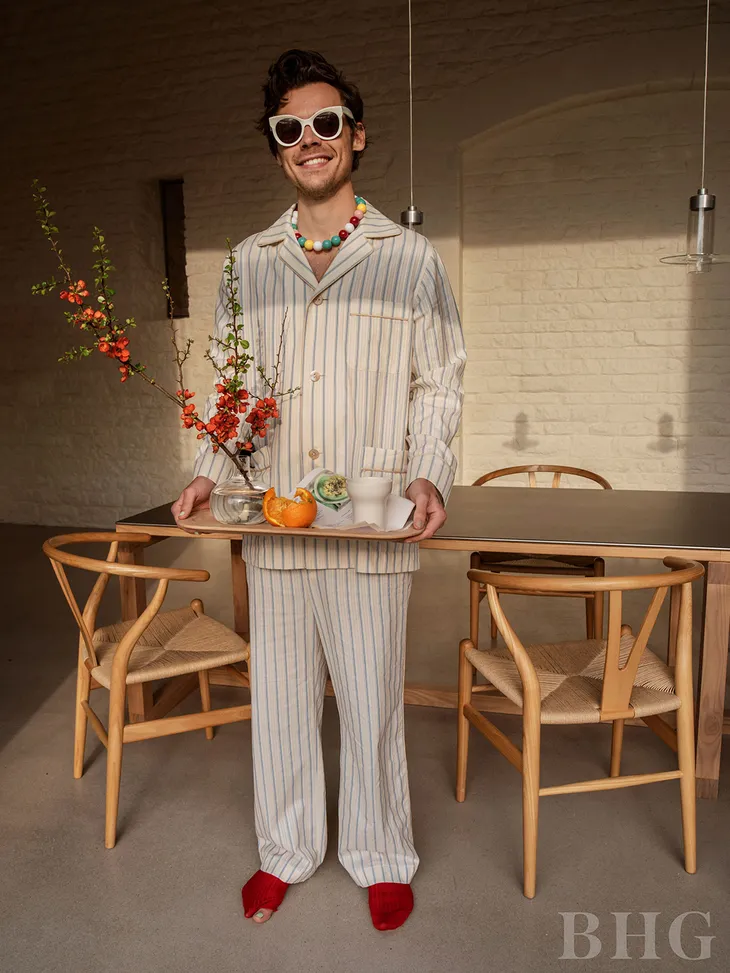 Harry Styles giải thích nguyên nhân không dán nhãn giới tính của mình - Ảnh 1. Harry Styles giải thích nguyên nhân không dán nhãn giới tính của mình - Ảnh 1.