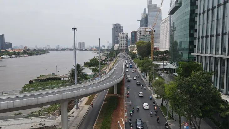 Cầu Thủ Thiêm 2 khánh thành sau 7 năm thi công - Ảnh 3. Cầu Thủ Thiêm 2 khánh thành sau 7 năm thi công - Ảnh 3.
