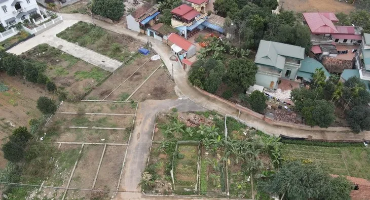 Phân lô, tách thửa ồ ạt - Nguồn cơn của các dự án “ma” - Ảnh 2. Phân lô, tách thửa ồ ạt - Nguồn cơn của các dự án “ma” - Ảnh 2.