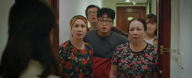 Thương ngày nắng về 2 - Tập 12: Khánh bị mẹ chồng, chị chồng hùa vào ức hiếp, bà Nga như đứt từng khúc ruột - Ảnh 18. Thương ngày nắng về 2 - Tập 12: Khánh bị mẹ chồng, chị chồng hùa vào ức hiếp, bà Nga như đứt từng khúc ruột - Ảnh 18.
