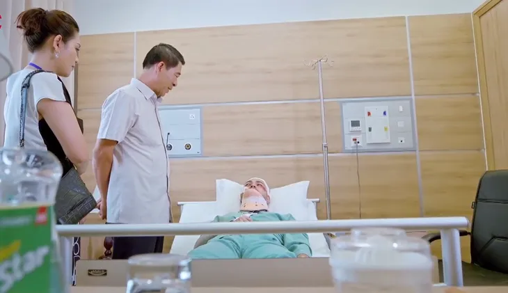 Bão ngầm - Tập 48: Vừa trừ khử người tình đồng giới, Ong chúa lại ve vãn Sơn bạch tuộc - Ảnh 16. Bão ngầm - Tập 48: Vừa trừ khử người tình đồng giới, Ong chúa lại ve vãn Sơn bạch tuộc - Ảnh 16.