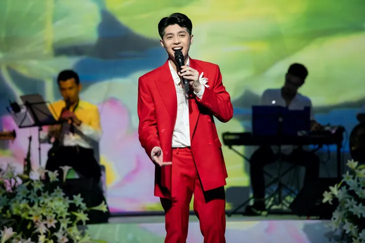 Noo Phước Thịnh mang hương vị Hà Nội vào Noos Chill Night 3 - Ảnh 1. Noo Phước Thịnh mang hương vị Hà Nội vào Noos Chill Night 3 - Ảnh 1.