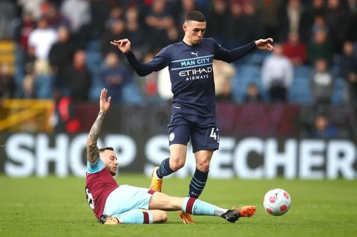 Man City đòi lại ngôi đầu Premier League - Ảnh 1. Man City đòi lại ngôi đầu Premier League - Ảnh 1.