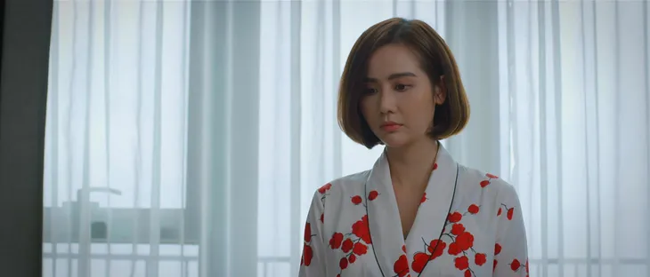 Thương ngày nắng về 2 - Tập 1: Trang bật khóc vì tình yêu mẹ Nga dành cho mình - Ảnh 4. Thương ngày nắng về 2 - Tập 1: Trang bật khóc vì tình yêu mẹ Nga dành cho mình - Ảnh 4.