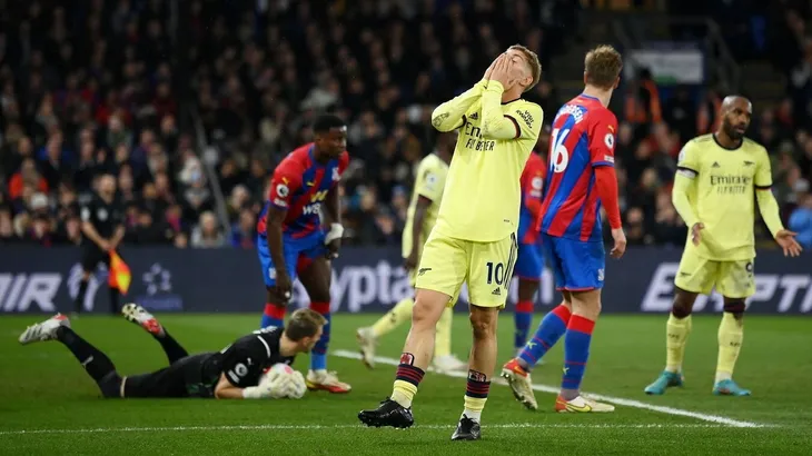 Arsenal thua muối mặt, HLV Mikel Arteta xin lỗi người hâm mộ - Ảnh 2. Arsenal thua muối mặt, HLV Mikel Arteta xin lỗi người hâm mộ - Ảnh 2.