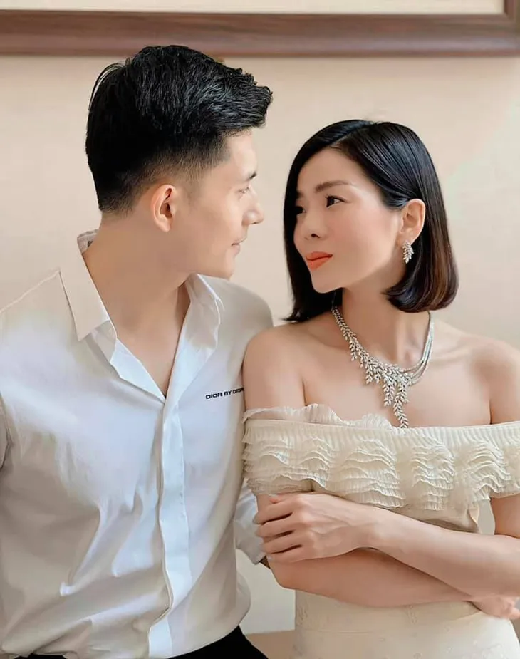 Người yêu Lệ Quyên làm tình địch Đình Tú trong Thương ngày nắng về - Ảnh 5. Người yêu Lệ Quyên làm tình địch Đình Tú trong Thương ngày nắng về - Ảnh 5.