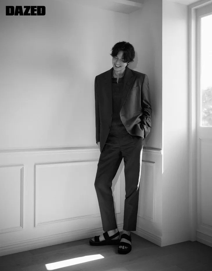 Lee Min Ho lịch lãm trong bộ ảnh mới - Ảnh 5. Lee Min Ho lịch lãm trong bộ ảnh mới - Ảnh 5.