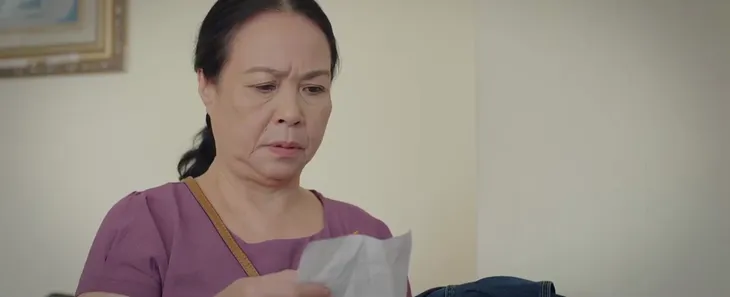 Thương ngày nắng về 2 - Tập 3: Duy ghen phát điên vì trai đẹp kè kè bên Trang - Ảnh 28. Thương ngày nắng về 2 - Tập 3: Duy ghen phát điên vì trai đẹp kè kè bên Trang - Ảnh 28.