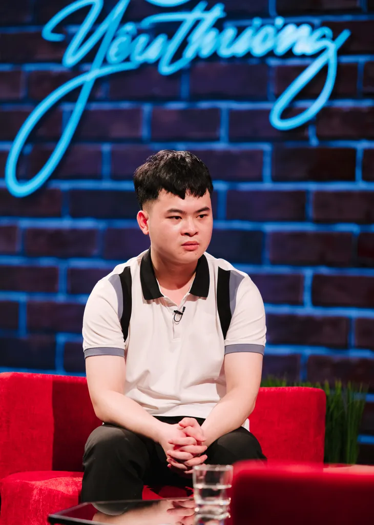 Trạm yêu thương: Hai chàng trai đan nan tre nuôi ước mơ đại học - Ảnh 5. Trạm yêu thương: Hai chàng trai đan nan tre nuôi ước mơ đại học - Ảnh 5.